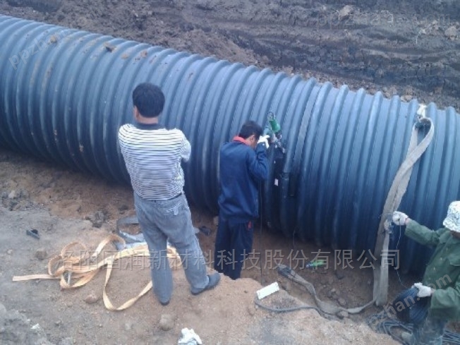 新乡钢带聚乙烯管厂家，HDPE钢带缠绕管公司