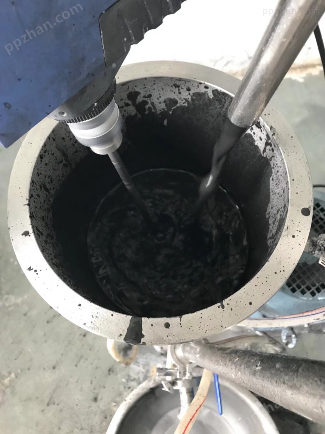 活性炭湿法粉碎机